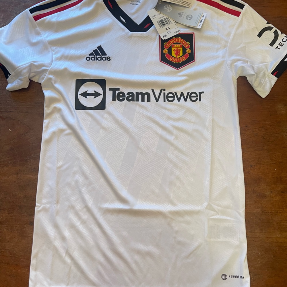 Manchester United Men’s Away Jersey